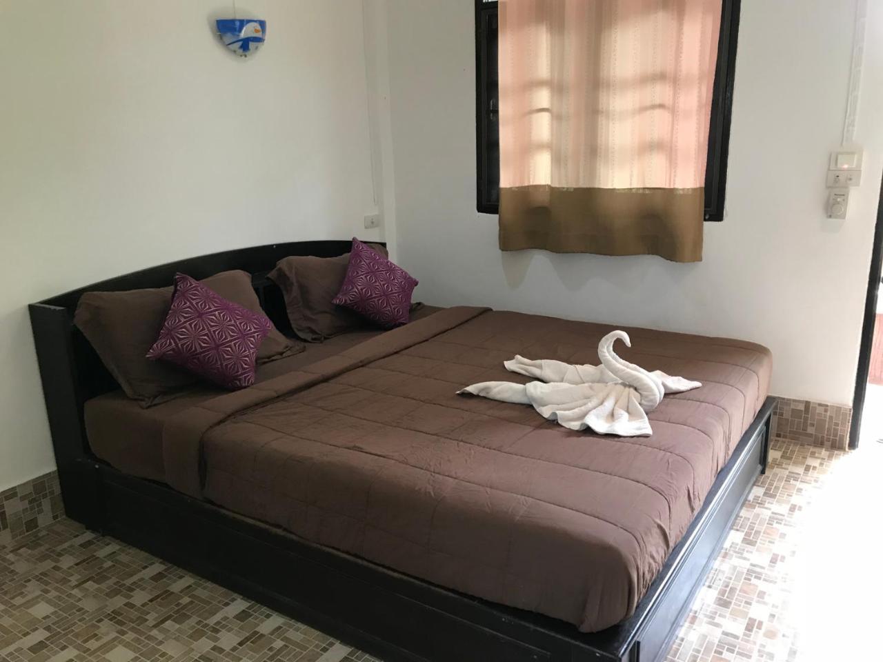 Lanta School Beach Resort Ko Lanta Exteriör bild