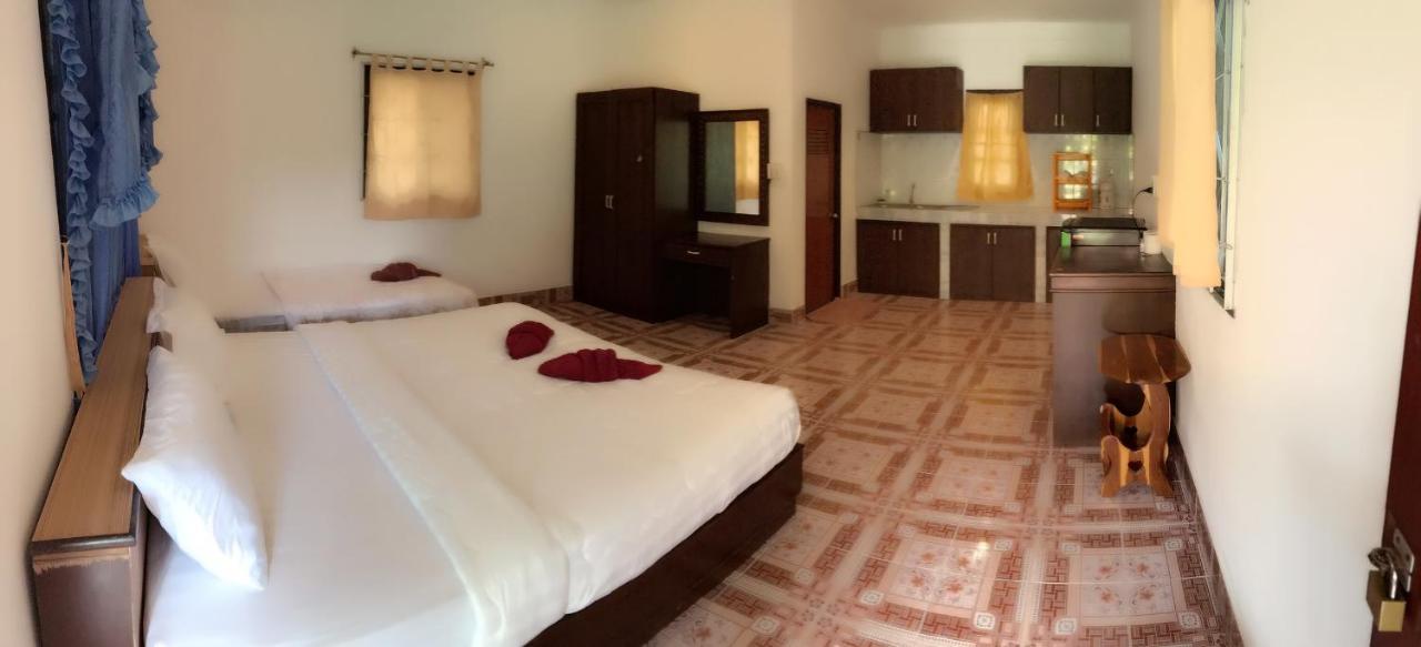 Lanta School Beach Resort Ko Lanta Exteriör bild