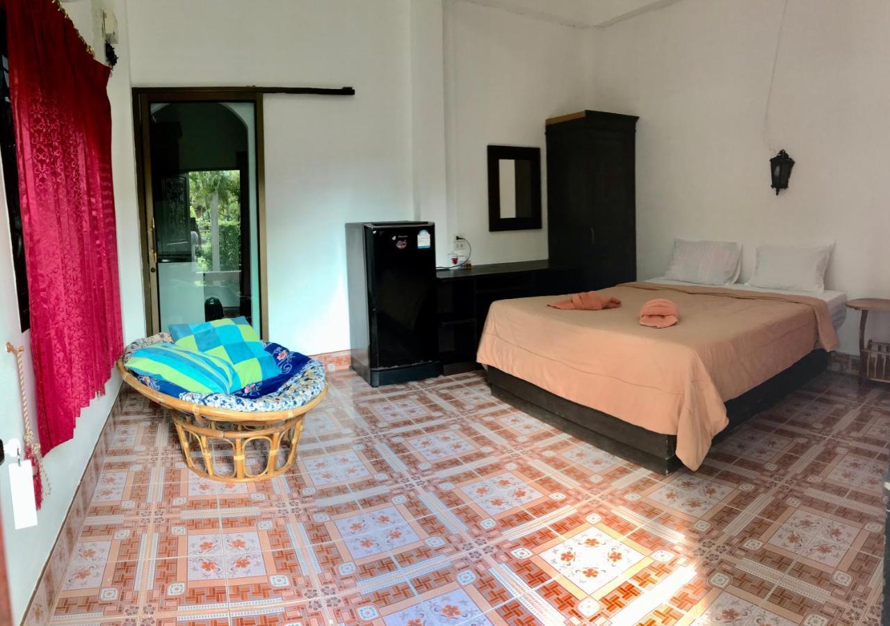 Lanta School Beach Resort Ko Lanta Exteriör bild