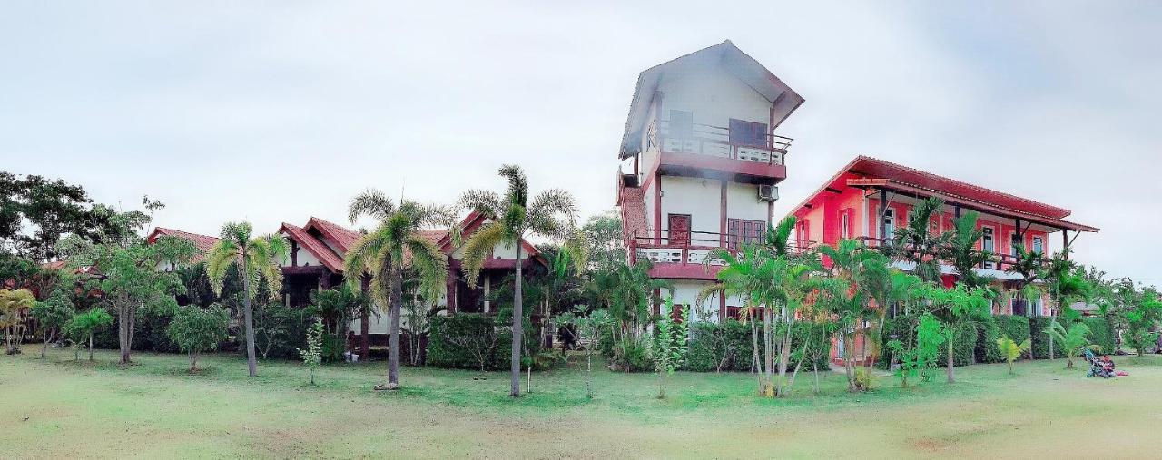 Lanta School Beach Resort Ko Lanta Exteriör bild